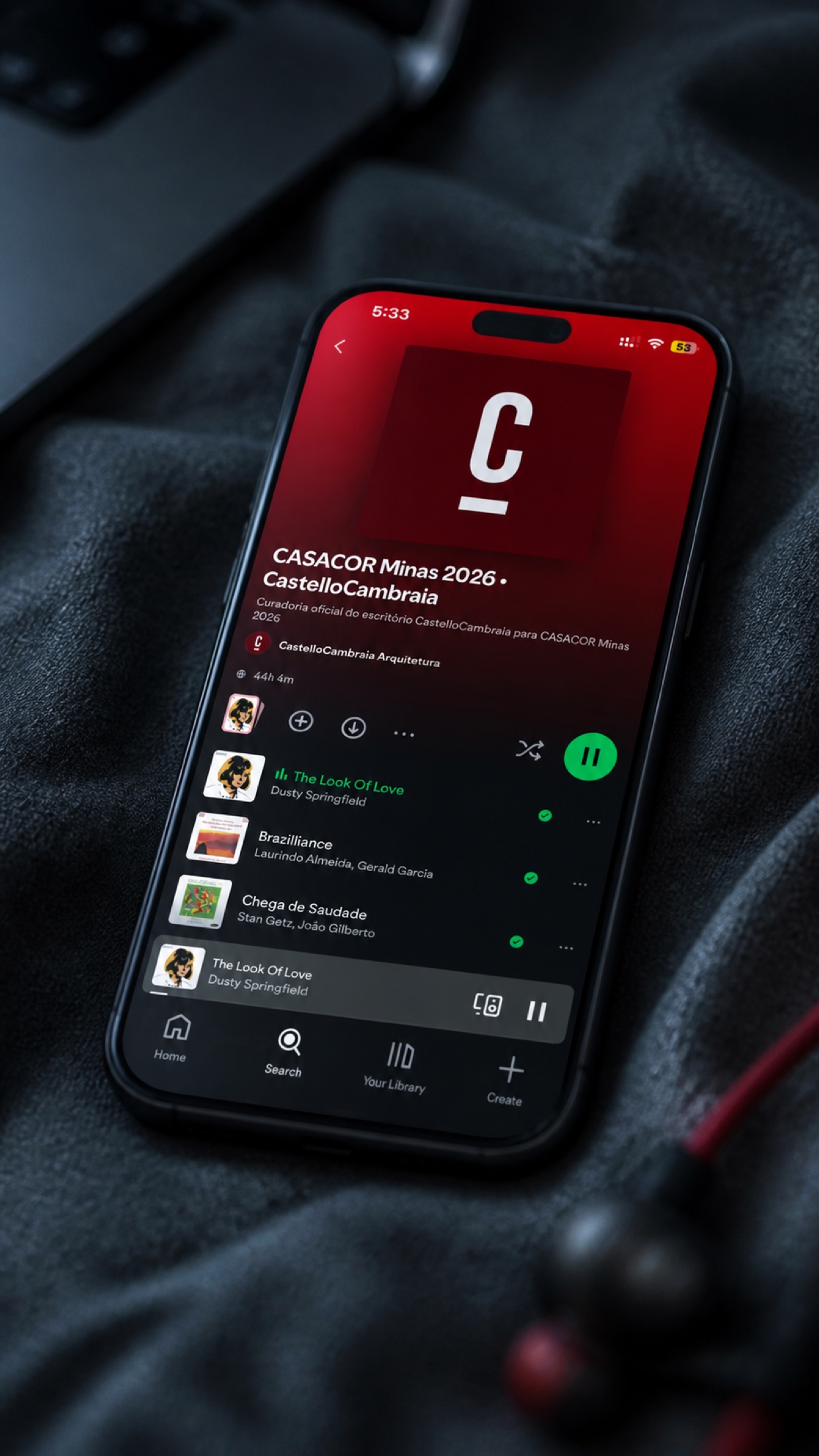 Playlist exclusiva da CastelloCambraia aberta no Spotify